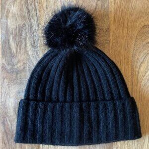 Vintage Black Ribbed Knit Hat
